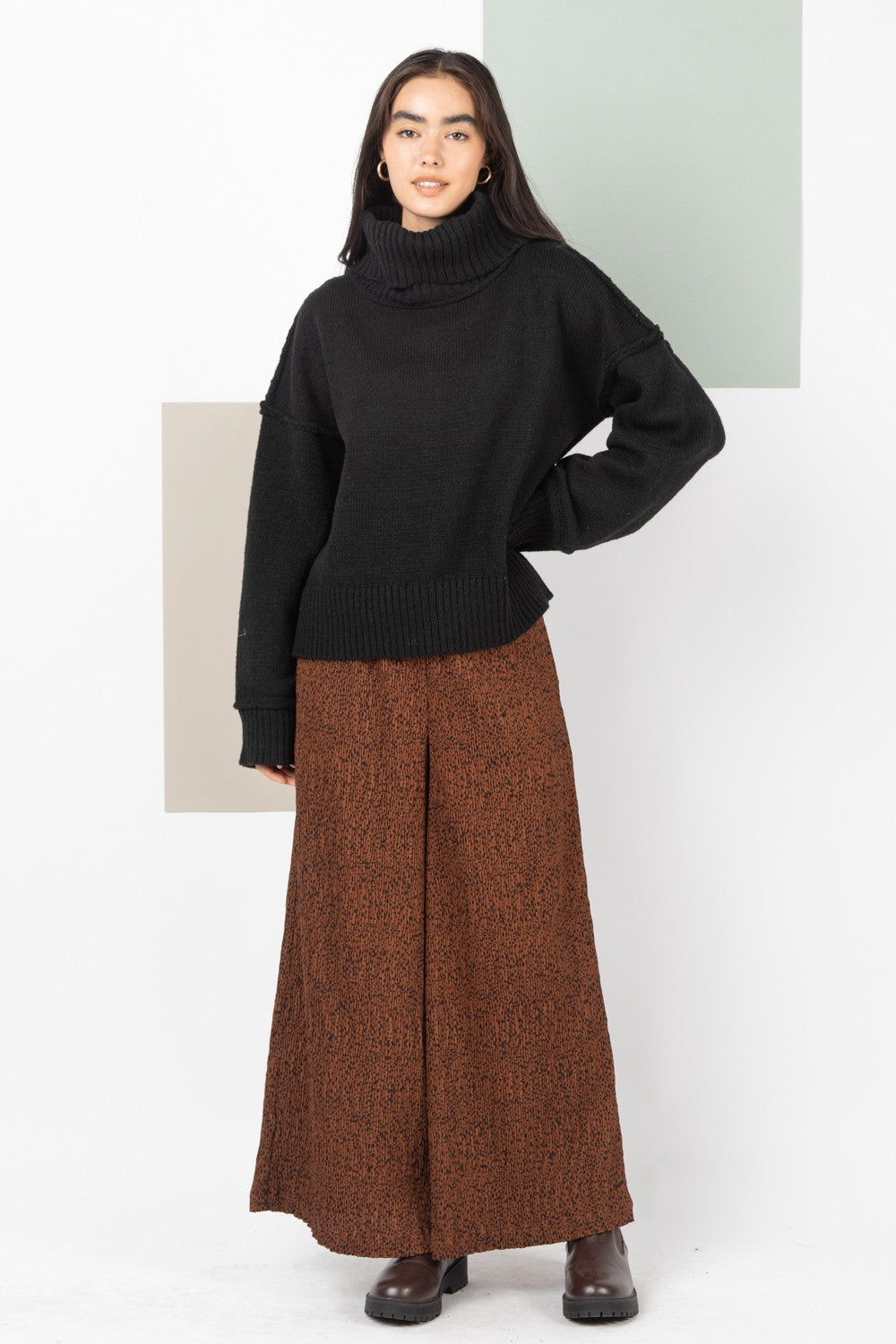 High-Waist Crinkled Wide Leg Pants