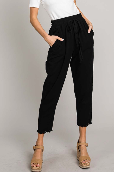 Fray Hem Detailed Cropped Pants