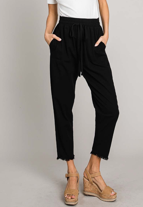 Fray Hem Detailed Cropped Pants